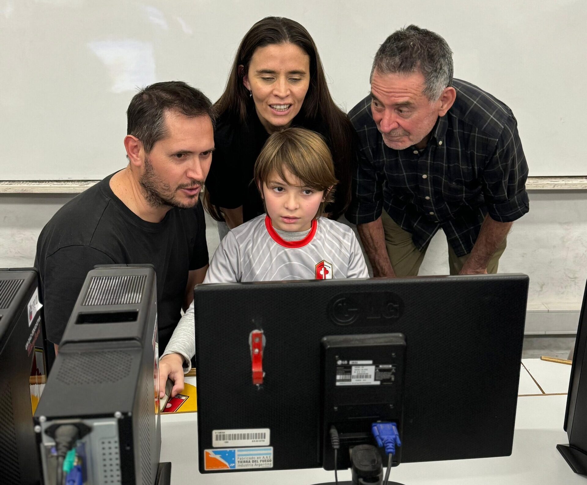 cfa9aeee-1ed7-47ee-ad42-ff7ec1bebee3